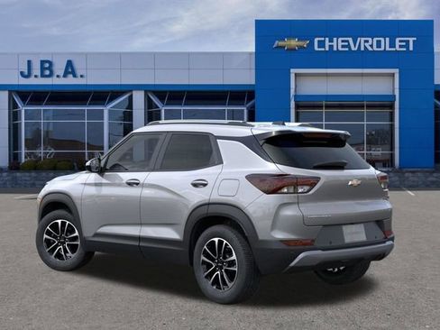 New 2026 Chevrolet TrailBlazer LT image 3