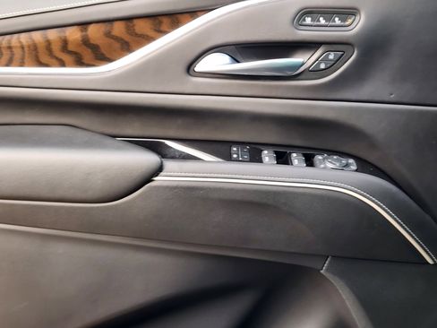 Certified 2024 Cadillac Escalade Sport Platinum w/ LPO, ONYX Package image 24