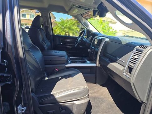 Used 2016 RAM 1500 Laramie w/ Convenience Group AWD/4WD image 6