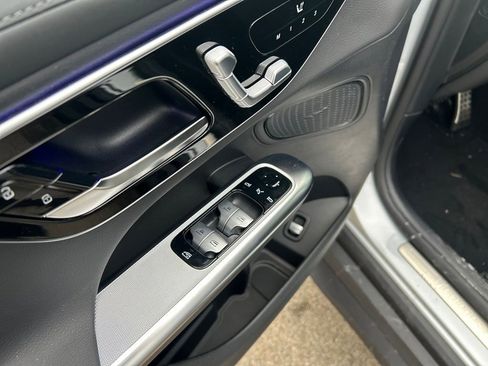 New 2026 Mercedes-Benz GLC 300 4MATIC image 11