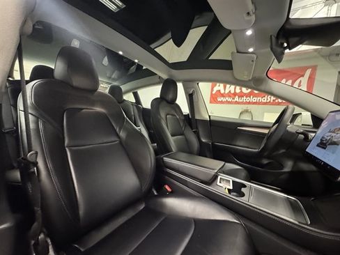 Used 2022 Tesla Model 3 Long Range AWD/4WD image 11