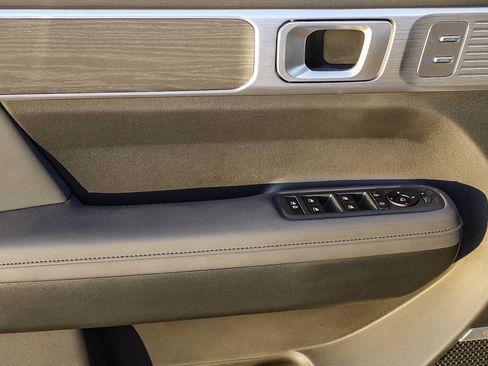 New 2026 Hyundai Santa Fe Limited FWD image 25