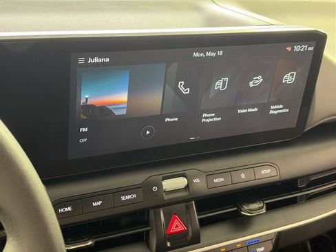 Used 2025 Kia K4 FWD image 16