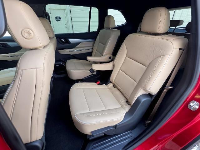 Used 2026 Buick Enclave Preferred FWD image 26