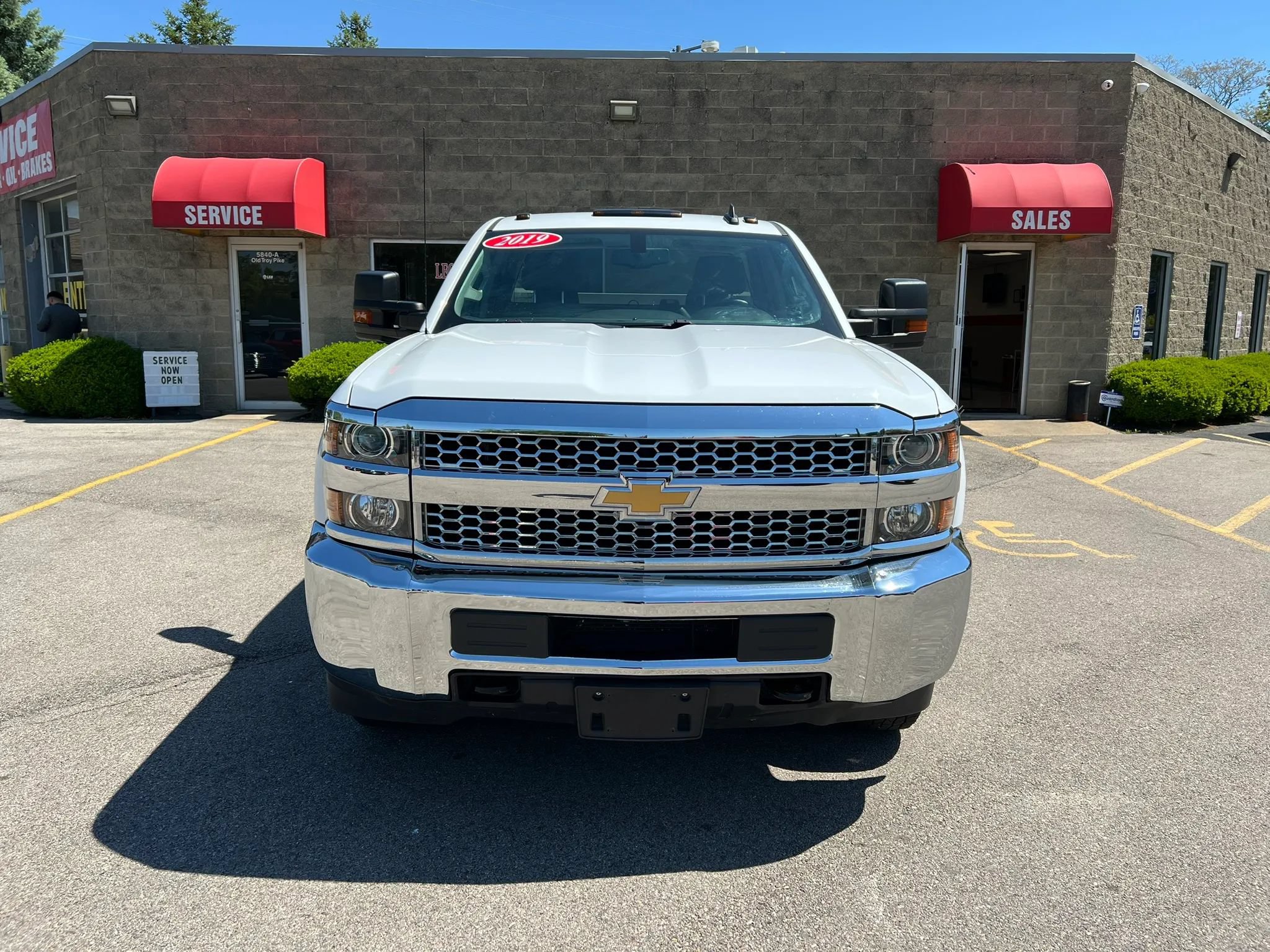 Used 2019 Chevrolet Silverado 2500 W/T w/ WT Convenience Package RWD image 2