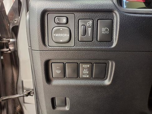 Used 2020 Toyota 4Runner SR5 Premium image 24