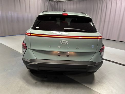 Used 2025 Hyundai Kona SEL image 6
