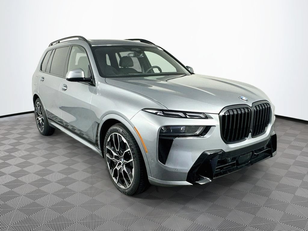 Used 2026 BMW X7 xDrive40i w/ M Sport Package AWD/4WD image 1