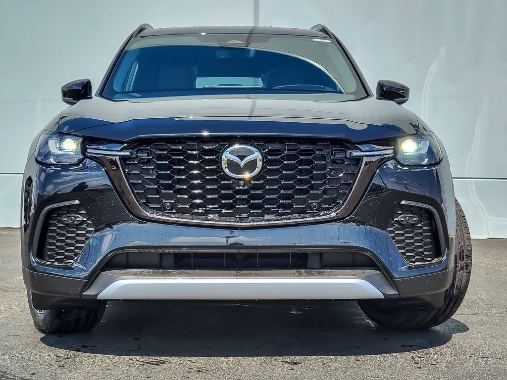 Used 2025 MAZDA CX-70 Plug-In Hybrid w/ Premium Plus AWD/4WD image 4