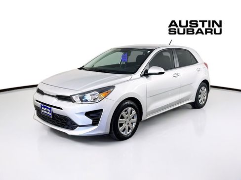 Used 2023 Kia Rio S image 3