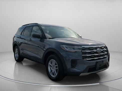 New 2026 Ford Explorer Active image 37
