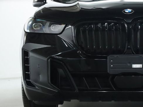 Certified 2024 BMW X5 xDrive40i w/ M Sport Package image 6