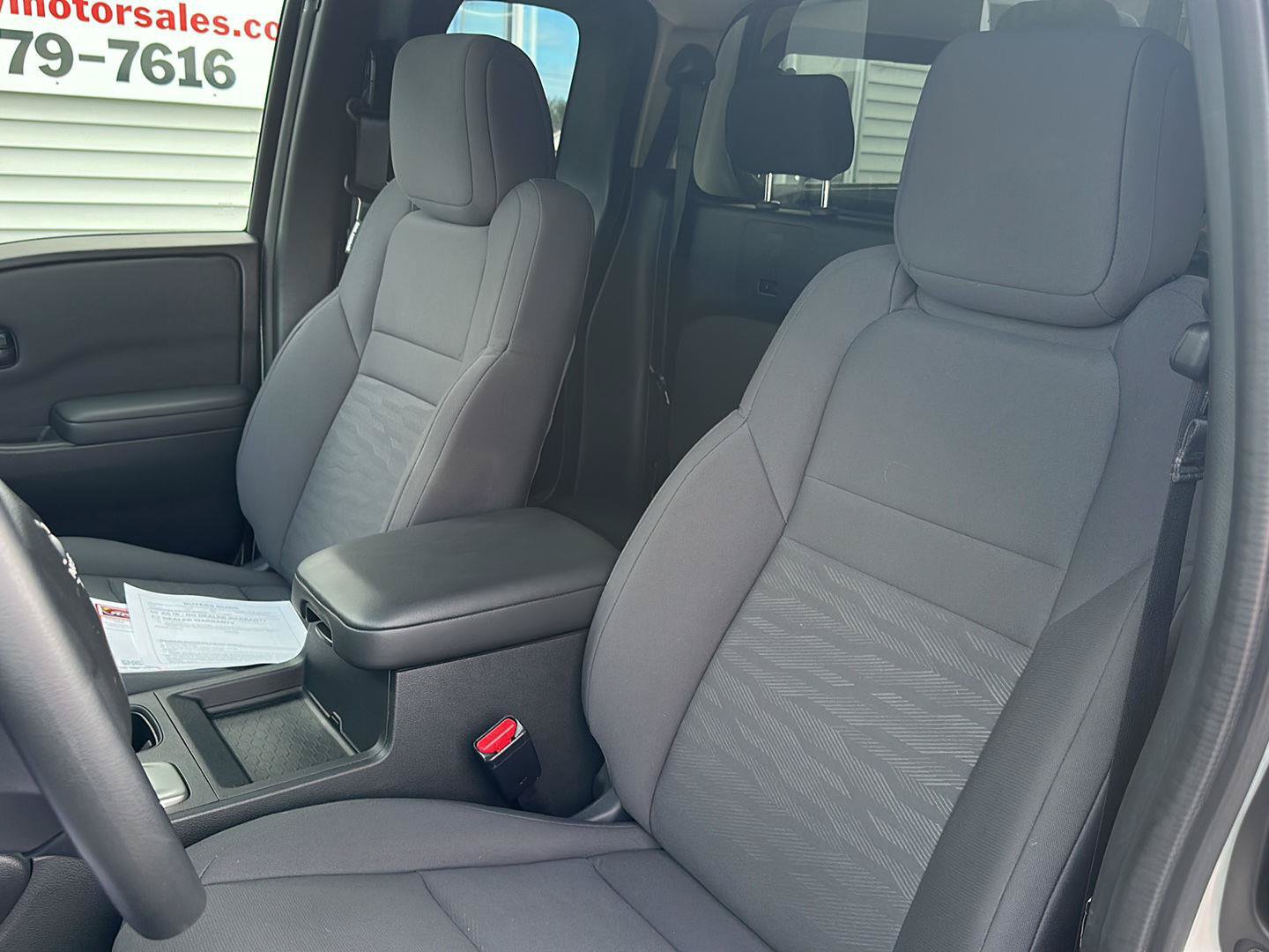 Used 2024 Nissan Frontier S w/ Technology Package RWD image 10