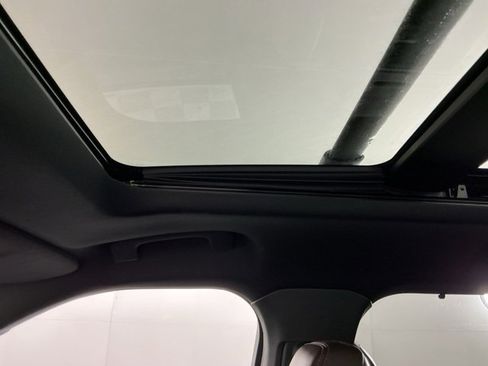 Used 2020 Ford Explorer Platinum image 24