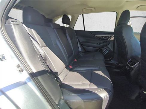 Certified 2022 Subaru Outback Limited image 24