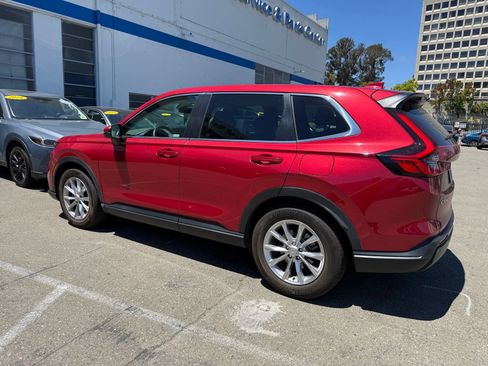Used 2024 Honda CR-V EX-L image 3