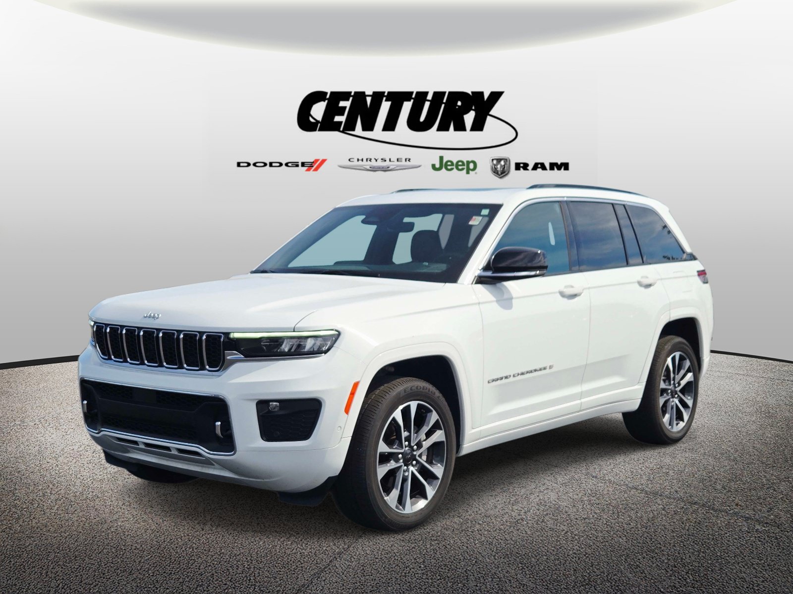 Used 2025 Jeep Grand Cherokee Overland AWD/4WD image 8