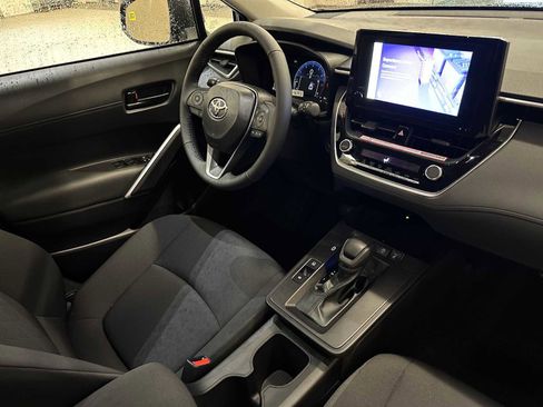 New 2026 Toyota Corolla Cross LE AWD/4WD image 28