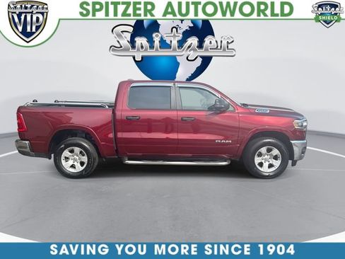 Used 2025 RAM 1500 Big Horn AWD/4WD image 10