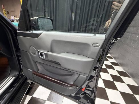 Used 2005 Land Rover Range Rover HSE AWD/4WD image 52