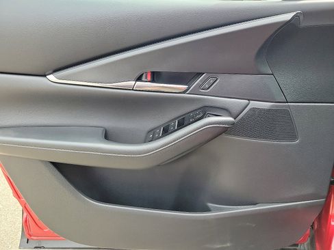 Used 2024 MAZDA CX-30 AWD 2.5 S w/ Preferred Package image 12