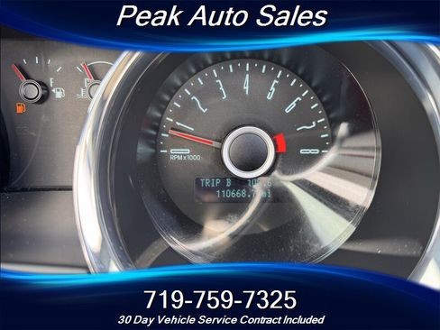 Used 2014 Ford Mustang Convertible RWD image 26