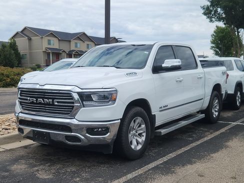Used 2023 RAM 1500 Laramie AWD/4WD image 3