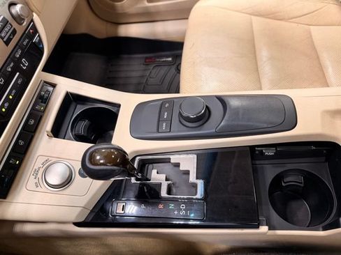 Used 2013 Lexus ES 350 w/ Luxury Pkg FWD image 30