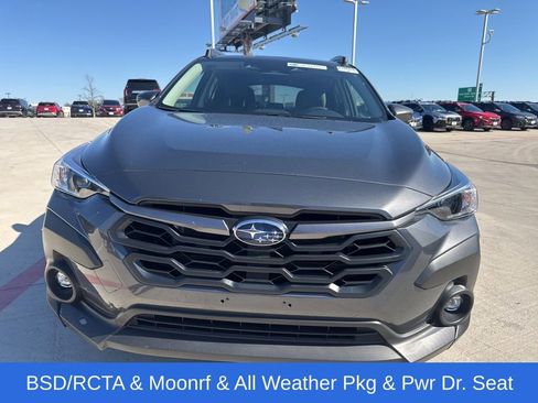 Used 2024 Subaru Crosstrek 2.0i Premium image 2