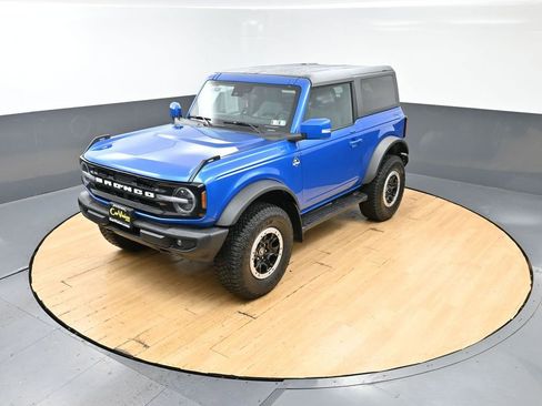 Used 2022 Ford Bronco Outer Banks w/ Sasquatch Package AWD/4WD image 7