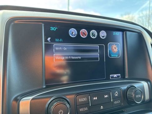 Used 2017 GMC Sierra 1500 SLT w/ SLT Premium Package image 30