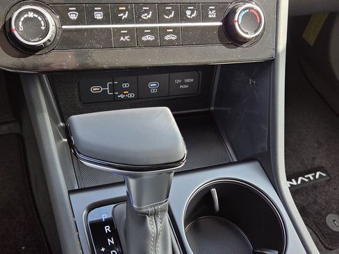 New 2026 Hyundai Sonata SE FWD image 9