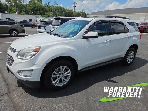 Used 2017 Chevrolet Equinox LT w/ Convenience Package FWD image 3
