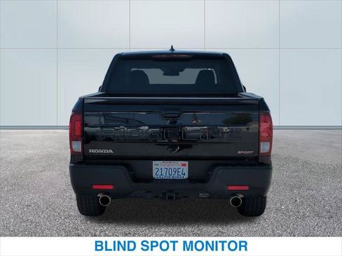 Certified 2025 Honda Ridgeline Sport+ image 8