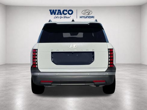 Used 2026 Hyundai Palisade SEL FWD image 6