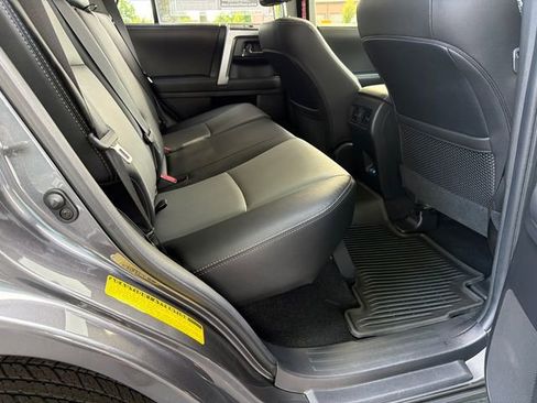 Used 2023 Toyota 4Runner SR5 Premium w/ Moonroof Package RWD image 15