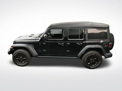 Used 2022 Jeep Wrangler Unlimited Sport AWD/4WD image 17