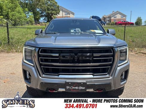 Used 2021 GMC Yukon AT4 w/ AT4 Premium Package AWD/4WD image 2