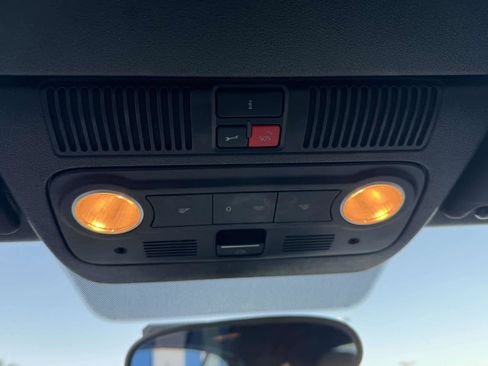 Used 2015 Volkswagen Beetle 1.8T image 20