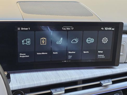 Used 2025 Hyundai Santa Fe Calligraphy image 30