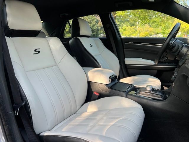 Used 2021 Chrysler 300 S w/ S Model Appearance Package RWD image 24