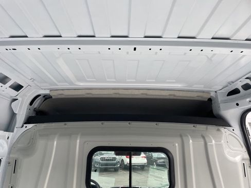 Used 2025 RAM ProMaster 2500 w/ Convenience Group image 31