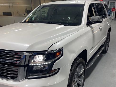 Used 2018 Chevrolet Tahoe Premier image 17