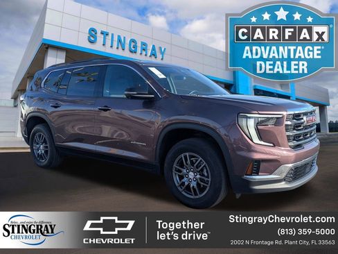 Used 2025 GMC Acadia Elevation image 1