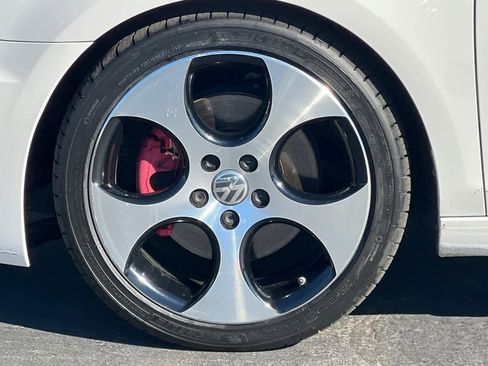 Used 2012 Volkswagen GTI 4-Door image 28