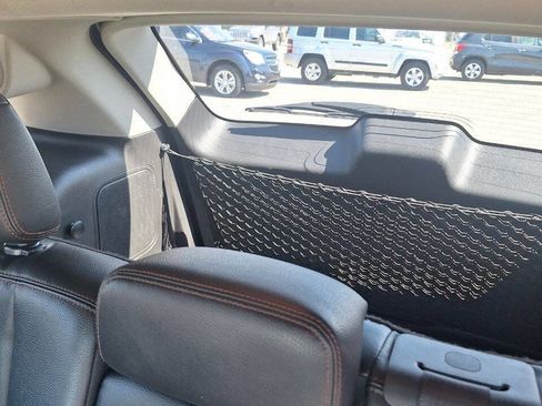 Used 2014 Ford Edge Limited AWD/4WD image 18