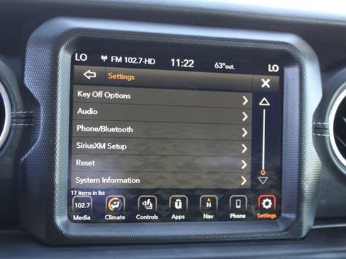 Used 2023 Jeep Wrangler Unlimited Sahara w/ Cold Weather Group AWD/4WD image 25