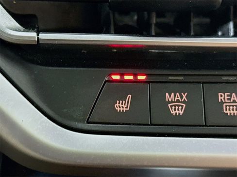 Used 2022 BMW X4 xDrive30i w/ M Sport Package 2 image 12