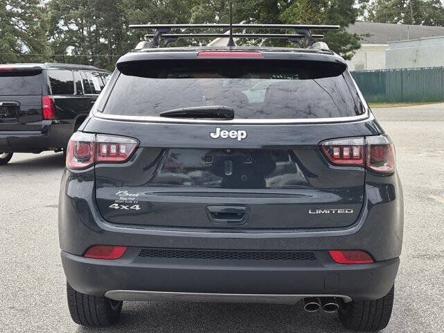 Used 2018 Jeep Compass Limited w/ Navigation Group AWD/4WD image 4