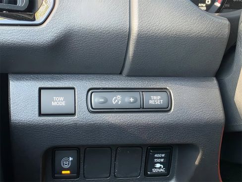 New 2026 Nissan Frontier PRO-4X w/ Pro-4x Convenience Package image 25